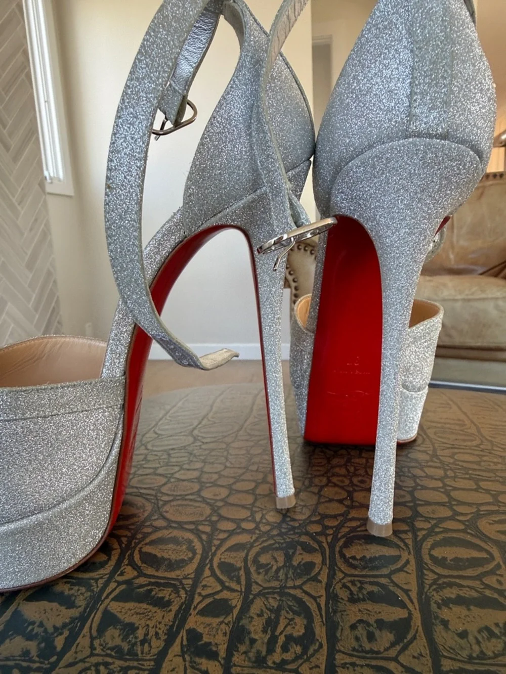 Christian Louboutin Glitter 150 Silver Pumps - Picture 13 of 17